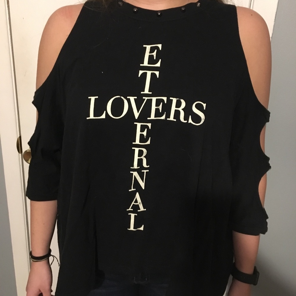Black Cut Sleeves Shirt